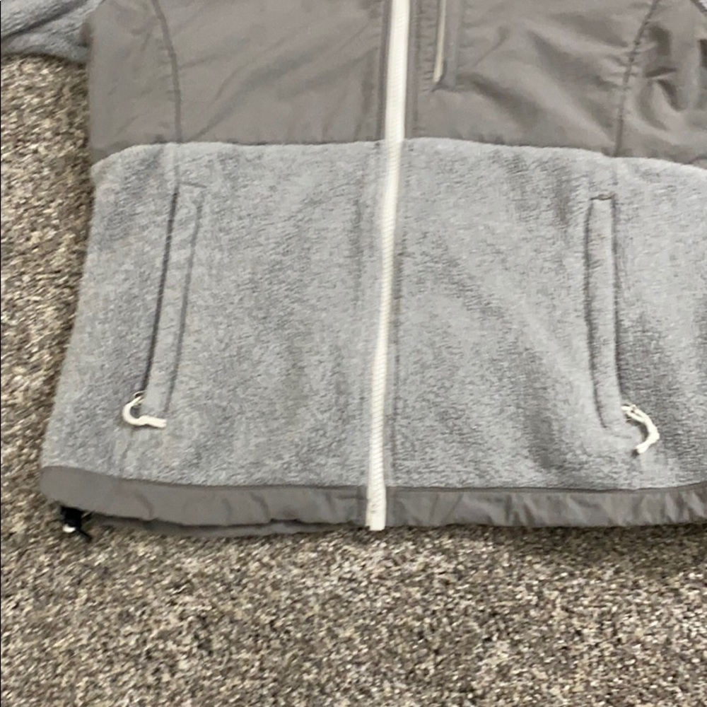 North Face Jacket - Picture 3 of 8